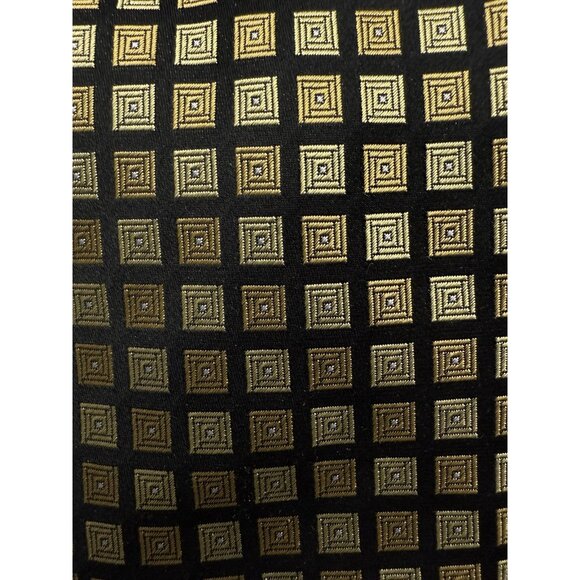 Donald J. Trump Signature Collection Necktie - Black/Gold Geometric 100% Silk - Picture 6 of 7